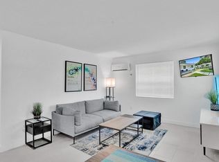 208 SE 4th St #ID1239422P, Hallandale, FL 33009
