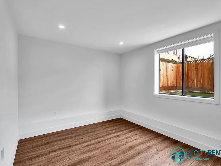 814 41st Ave — Photo 23