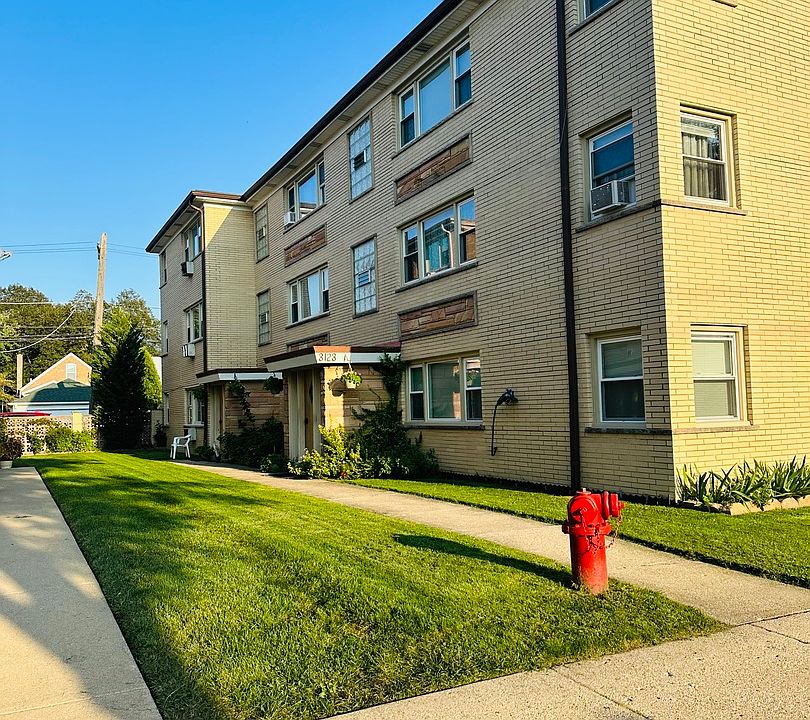1st image of 3123 N Nashville Ave APT 3E