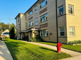 3123 N Nashville Ave APT 3E, Chicago, IL 60634