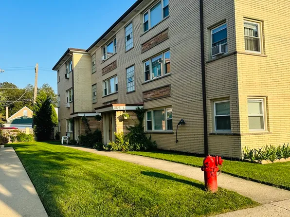 3123 N Nashville Ave APT 3E, Chicago, IL 60634