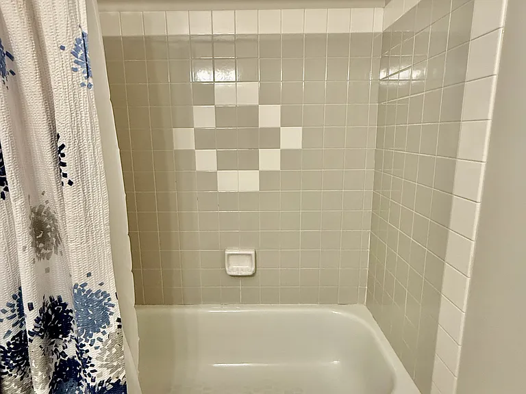 2205 Fitzwater St #3 — Photo 22
