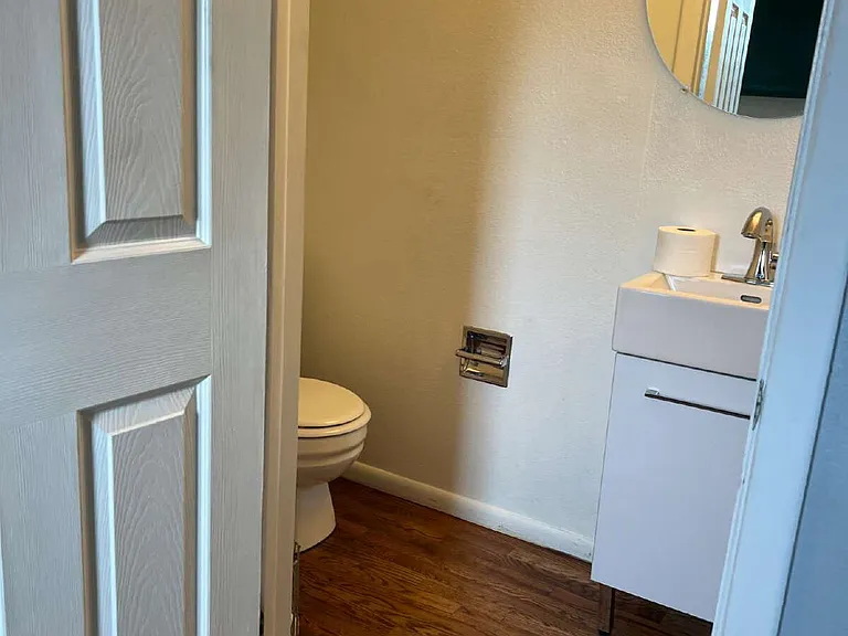 4907 Continental Pl — Photo 6