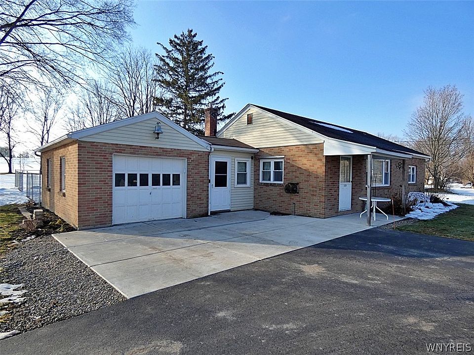 1st image of 10209 Broadway Rd