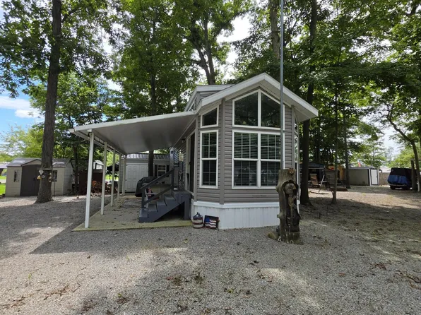 11675 Wapak Freyburg Rd #17S, Wapakoneta, OH 45895