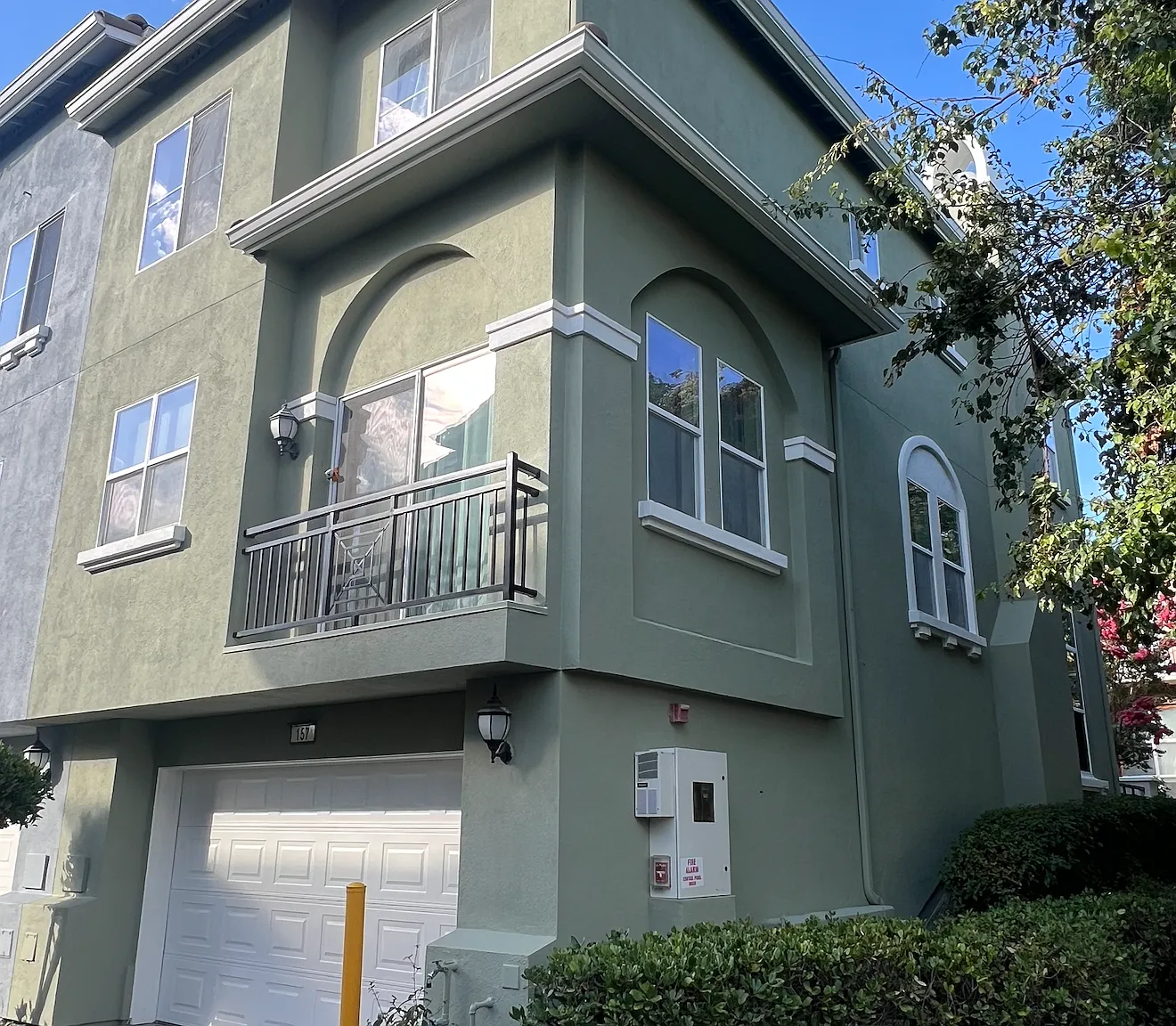 157 Esfahan Dr — Photo 4