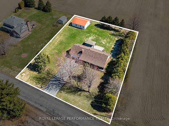 5th image of 1547 Saint Jacques Rd