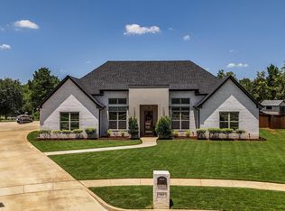 242 Serenity Dr, Bullard, TX 75757