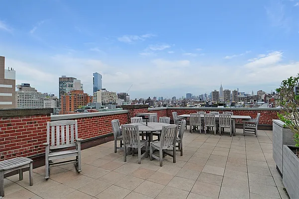 Sold by Corcoran | media 17