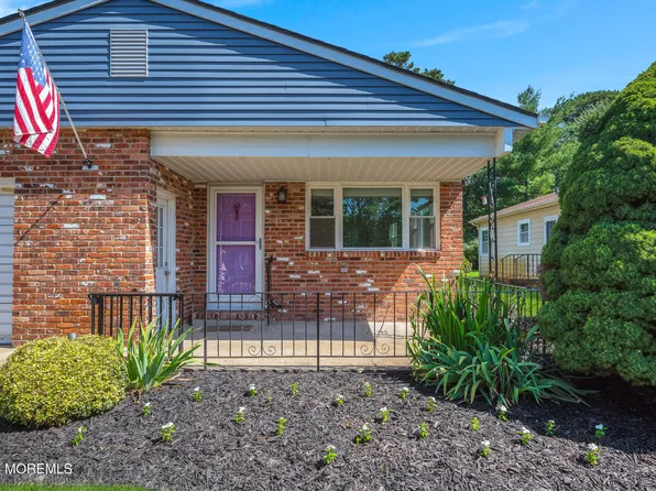 71 Troumaka Street, Toms River, NJ 08757