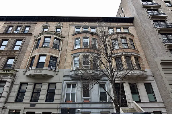 Rented by Bohemia Realty Group | media 12