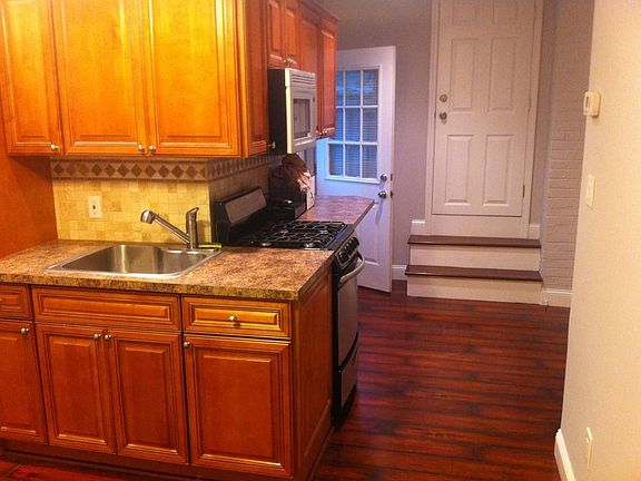 2nd image of 60 S Emerson Ave