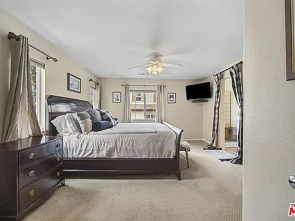 24127 Joshua Dr — Photo 10