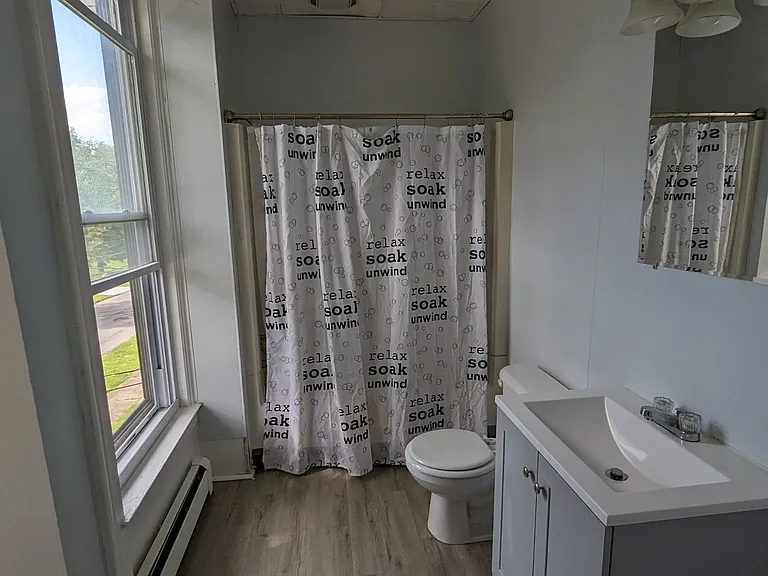 178 Pine St #2 — Photo 7