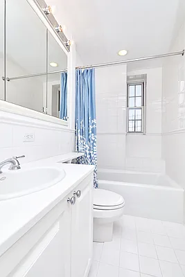 Rented by PocketBroker Inc | media 21