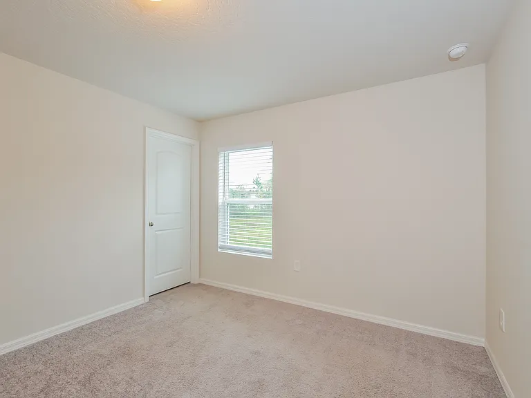 2 Rodger Pl — Photo 13