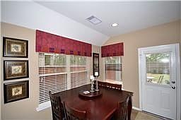 4th image of 35 Pleasant Point Pl