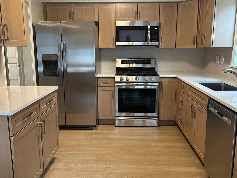 4624 N Central Ave #2 — Photo 1