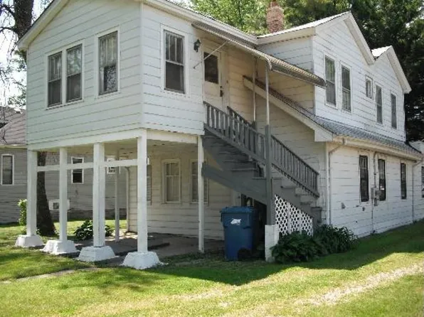15027 Lawndale Ave, Midlothian, IL 60445