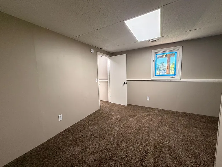 6672 Pleasantview St NE — Photo 15