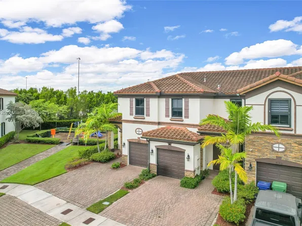 9033 NW 184th Ter Unit 9033, Hialeah, FL 33018