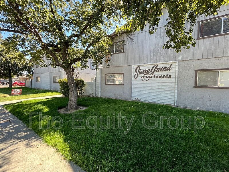 1st image of 1881 Emma Lee Ln