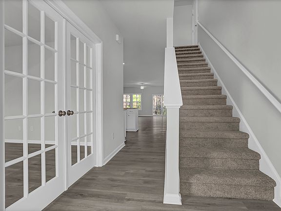 2nd image of 2433 Flowery Branch Dr