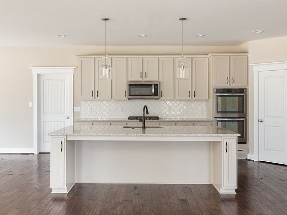 5th image of 11239 Garland Park Ln