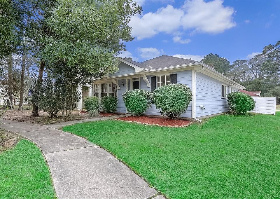 1st image of 18923 Atasca Oaks Dr
