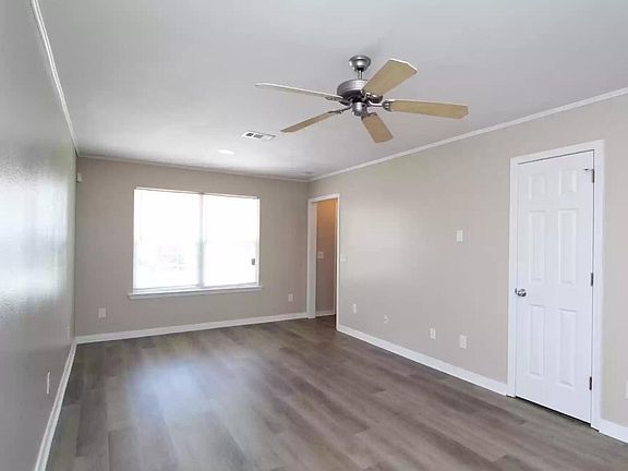 2nd image of 7090 Heather Oaks Dr
