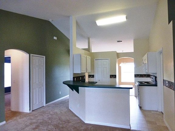 4th image of 4115 54th Ave NE