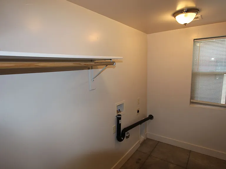 462 Kiowa — Photo 14