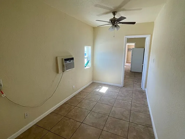 1003 S 6th Ave #B — Photo 8