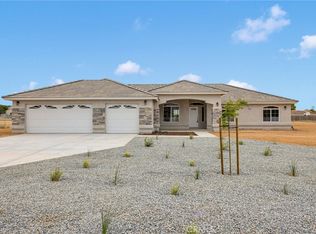 12584 Mesquite Rd, Apple Valley, CA 92308