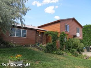 3228 Watsabaugh Dr, Gillette, WY 82718