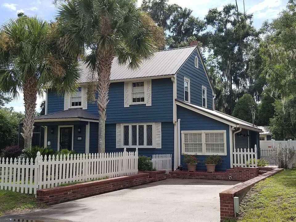 1st image of 260 SE Church Ave