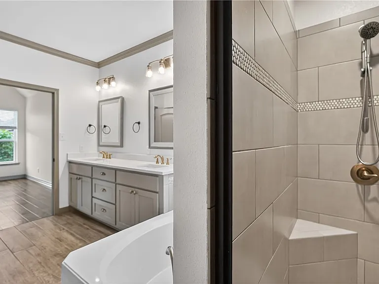 4008 High Creek Ct — Photo 14