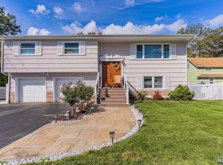 85 Black Oak Ridge Rd, Wayne, NJ 07470