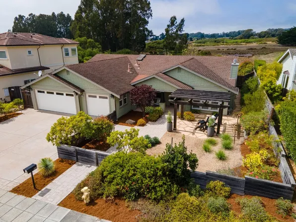 656 Terrace Ave, Half Moon Bay, CA 94019