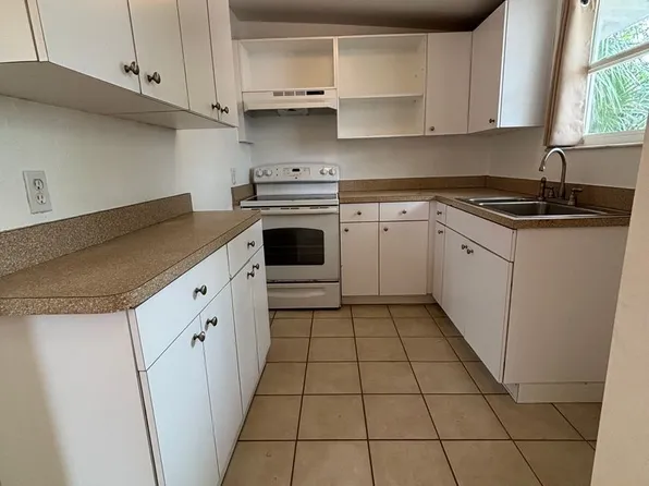 1951 24th St Unit A, Sarasota, FL 34234