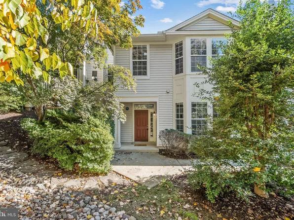 11408 Gate Hill Pl #113, Reston, VA 20194