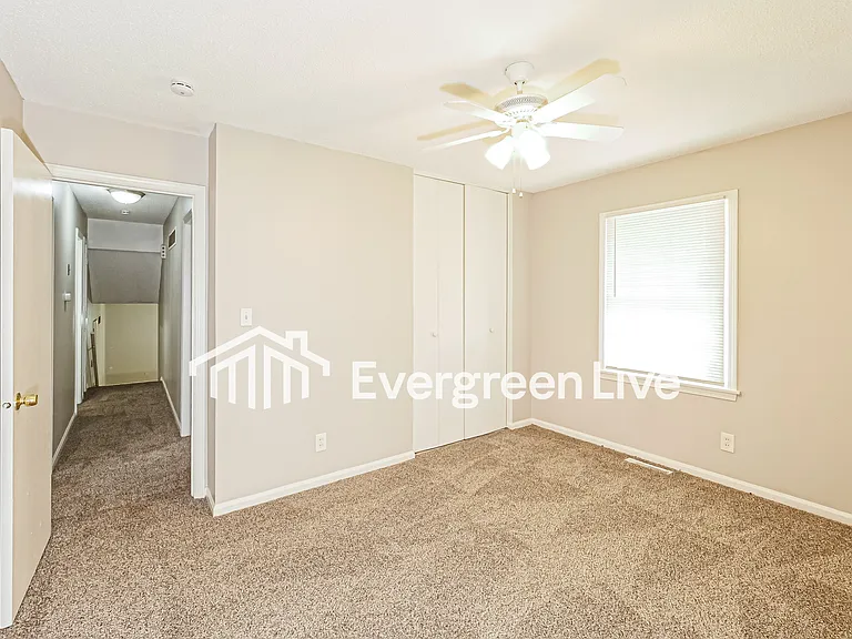 8100 E 100th Ter — Photo 14
