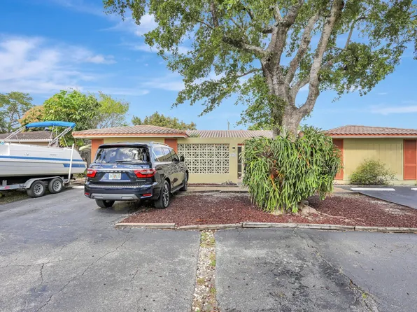 1711 NE 45th Street, Oakland Park, FL 33334