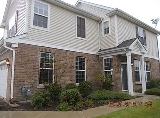 1407 Millbrook Dr, Algonquin, IL 60102