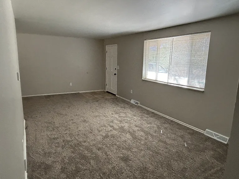 1292 Moore St — Photo 7
