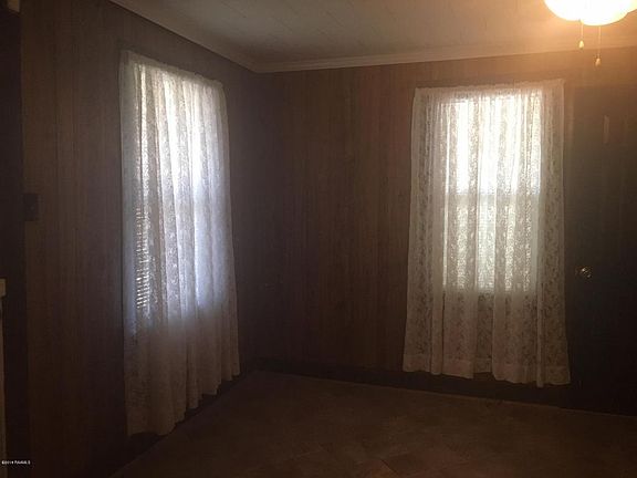 4th image of 401 1st St