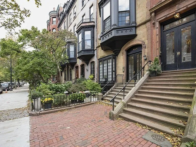 271 Beacon St #A — Photo 13