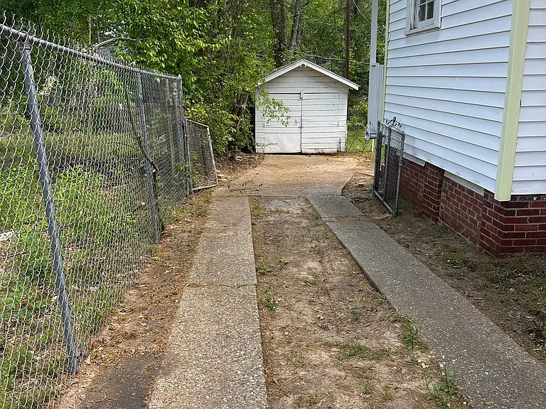 1809 Jenkins Ave — Photo 13