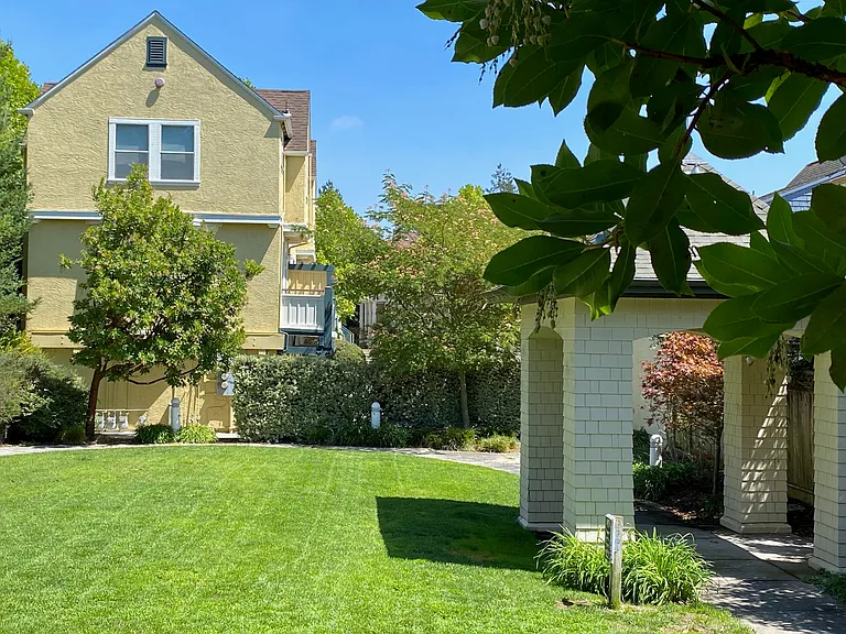 842 Nobel Dr — Photo 6