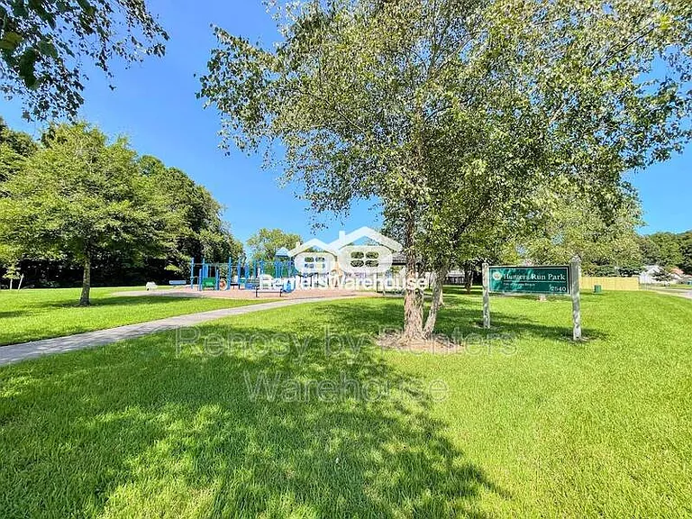 2549 Hunters Run Trl — Photo 40